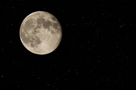 landscape photograph of moon thumbnail