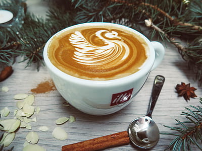 White Cappuccino With Swan Cream Design thumbnail