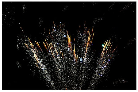 firecrackers exploding on sky thumbnail