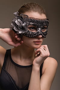 woman wearing floral columbina mask thumbnail