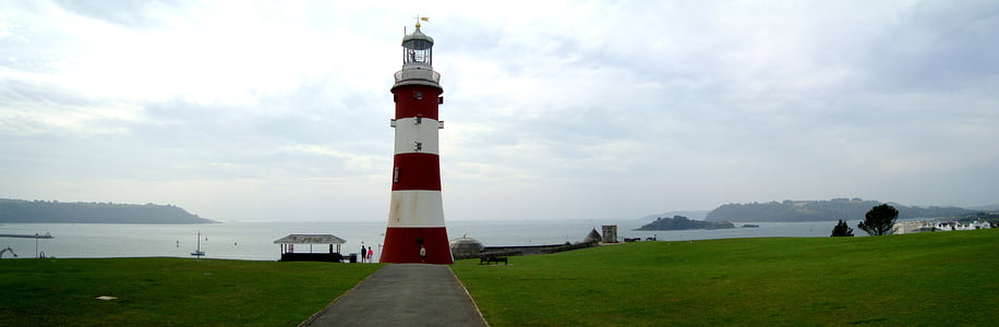 white and red lighthouse thumbnail