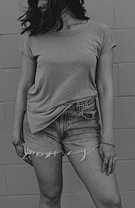 woman standing looking right side thumbnail