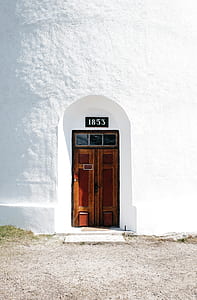 1853 brown wooden door thumbnail