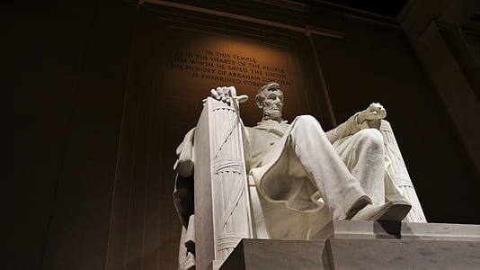 Abraham Lincoln statue thumbnail