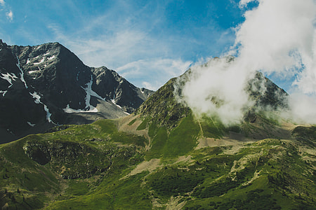 photo of mountain thumbnail