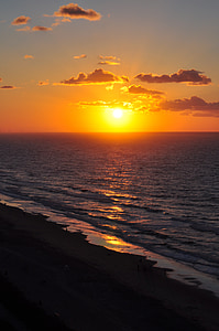 sunset at shoreline thumbnail