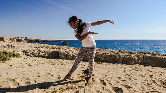woman standing near shore thumbnail