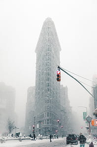 low-angle photography of gray concrete high-rise building thumbnail