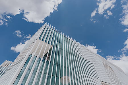 Modern white building, EDP Headquarters of architect Aires Mateus, Lisbon, Portugal thumbnail