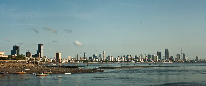 cityscape photography during day time thumbnail