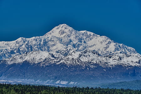Landscape Photography of White Mountain thumbnail