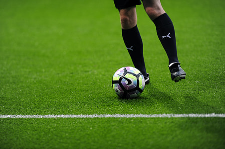 person playing soccer thumbnail