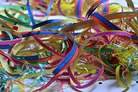 red, blue, and yellow confetti thumbnail