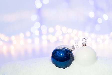 two Christmas baubles on snow thumbnail