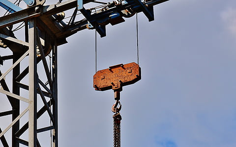 person showing crane thumbnail