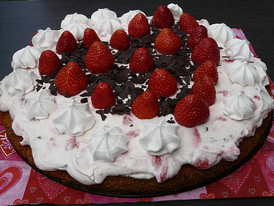 white coated icing cake with strawberry toppings thumbnail