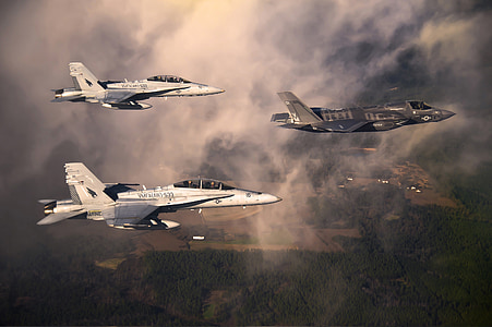 three jet fighter planes thumbnail