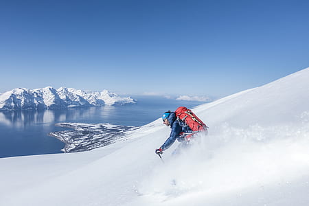 person skiing on snow thumbnail