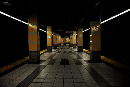 photo of subway station thumbnail