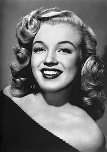 black and white photo of Marilyn Monroe thumbnail