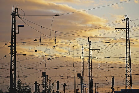 photo of transmission towers thumbnail