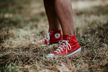 Man in a red sneaker shoes thumbnail