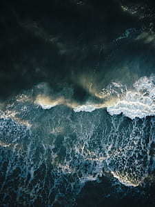 bird's-eye view of ocean waves thumbnail