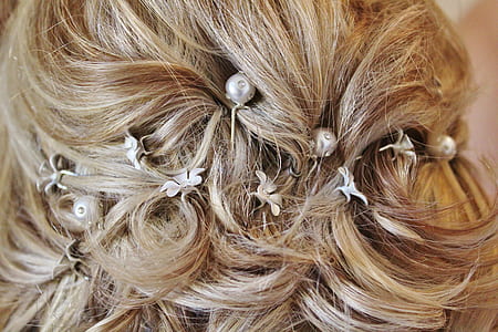 woman's hair with white beads thumbnail