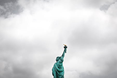Statue of Liberty thumbnail