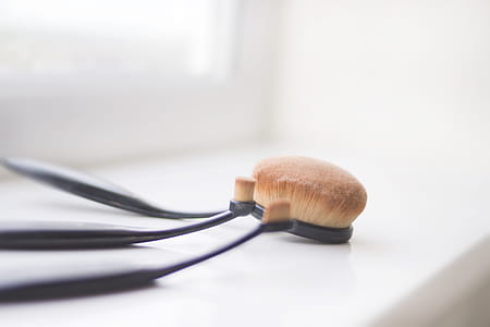 3-piece Black Makeup Brush Set thumbnail
