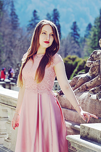 woman in pink dress thumbnail