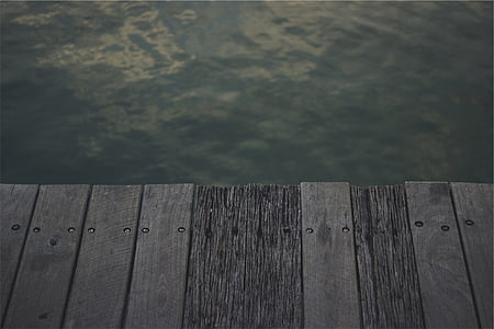 gray wooden dock thumbnail