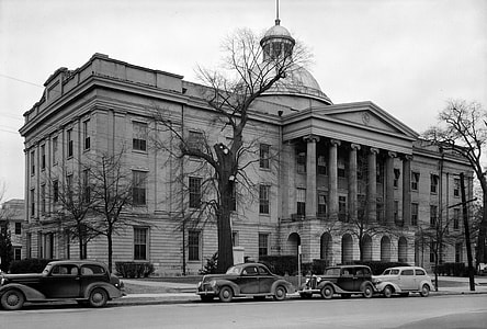 Old State Capital in Jackson Mississippi thumbnail