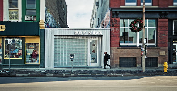 2017 King stall thumbnail