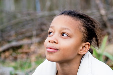 girl in white shirt thumbnail