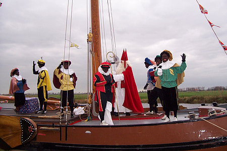people standing on on boat thumbnail