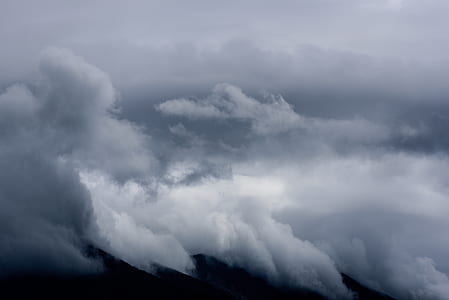 cloud formation in sky thumbnail