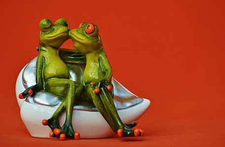 two frog sitting ceramic figurine thumbnail
