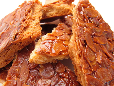 brown pastry thumbnail