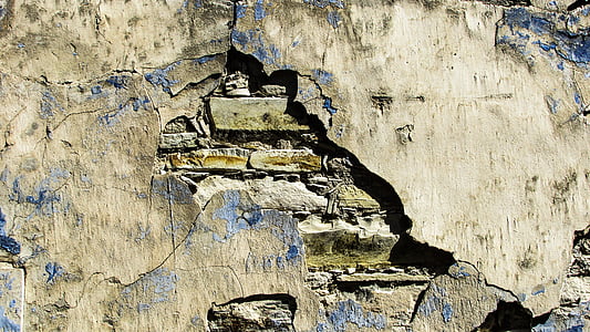 brown rock during daytime thumbnail