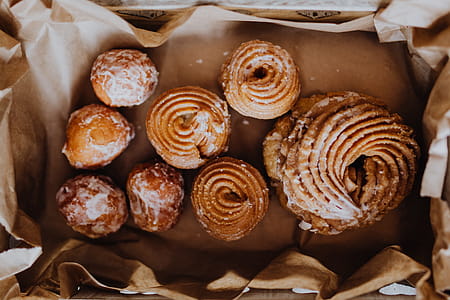 Polish donuts on Fat Thursday thumbnail