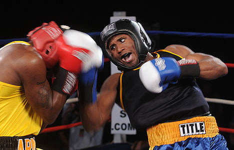 two men at a boxing match thumbnail