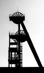 silhouette of black high-rise building thumbnail