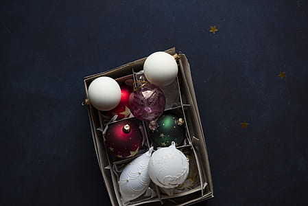 assorted bauble lot thumbnail