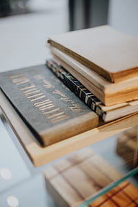 Architecture books on the shelf thumbnail
