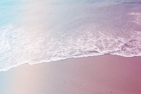 waves on shore thumbnail