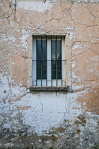 photo of closed window thumbnail