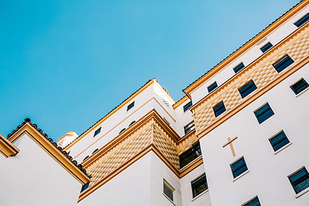 white and brown concrete structure thumbnail