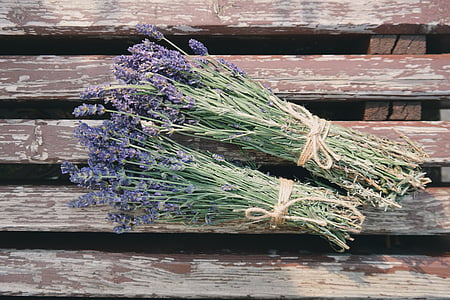 two bundles of lavenders thumbnail