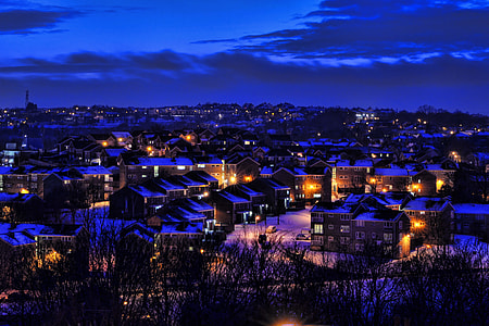 Town houses captured at dusk in England thumbnail